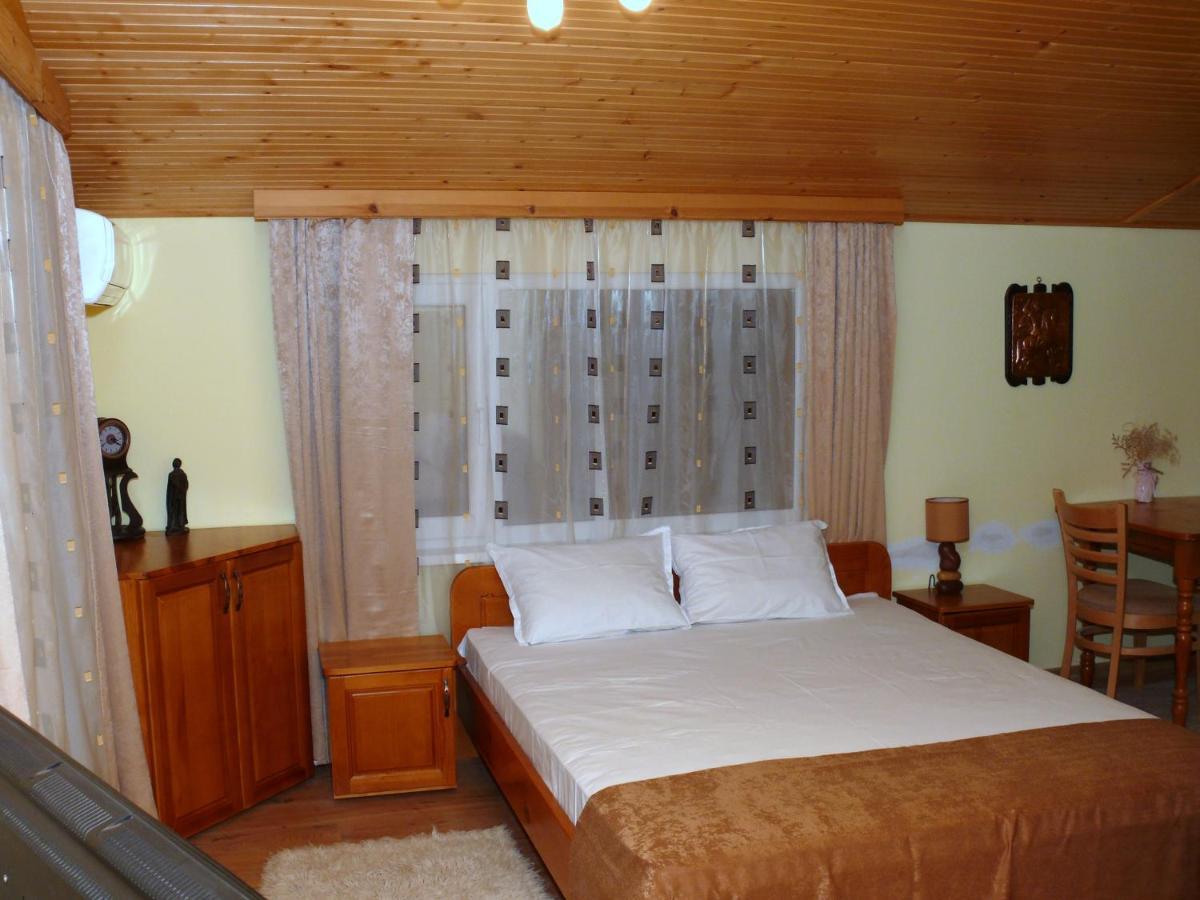Комплекс Лебанов Hotel Jundola Kültér fotó