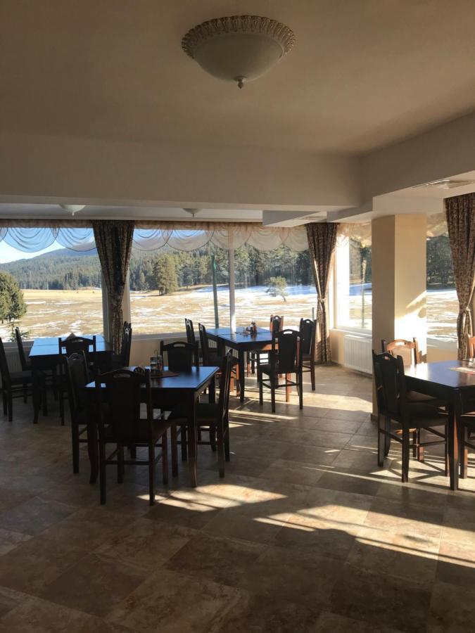 Комплекс Лебанов Hotel Jundola Kültér fotó
