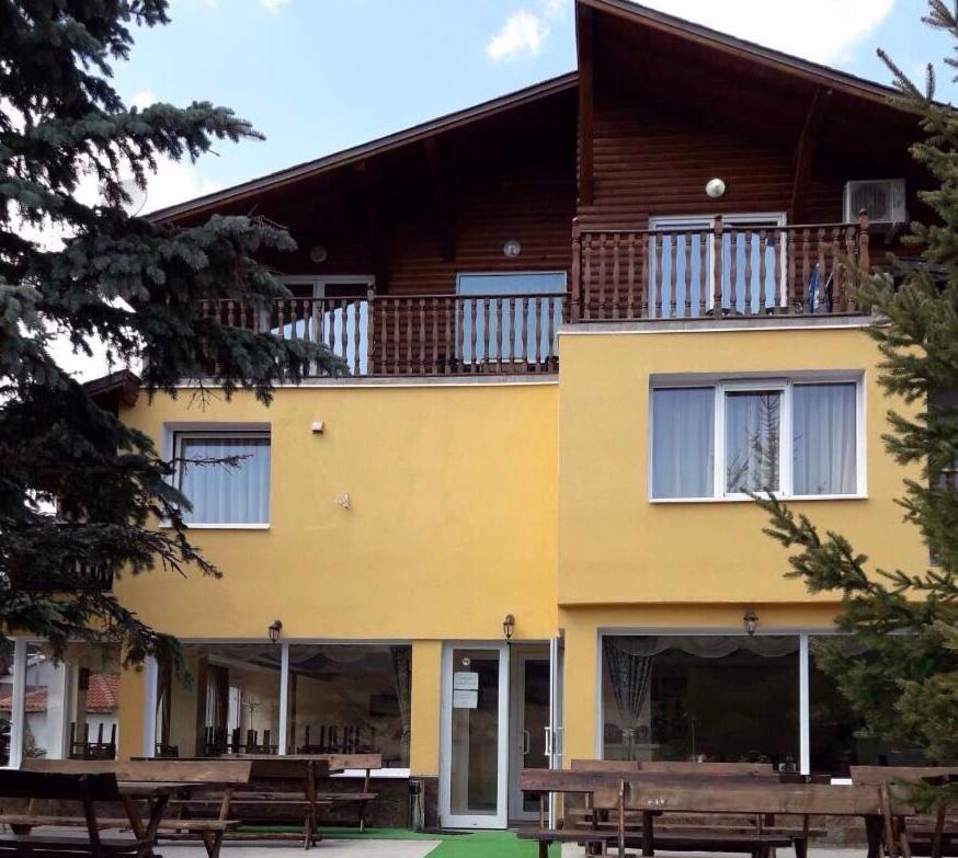 Комплекс Лебанов Hotel Jundola Kültér fotó